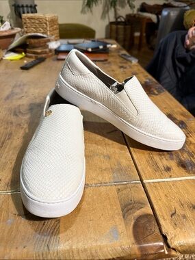 Cole Haan GrandPrø Spectator Slip-On White Python Size 8.5 B